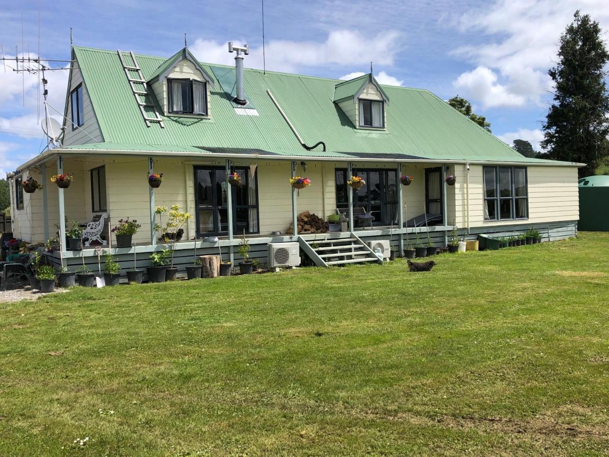Hunua Ranges Bed & Breakfast Екстериор снимка