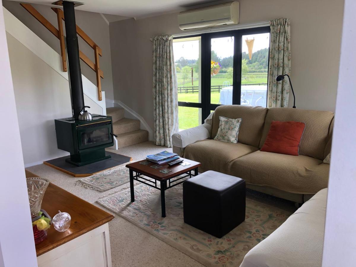 Hunua Ranges Bed & Breakfast Екстериор снимка